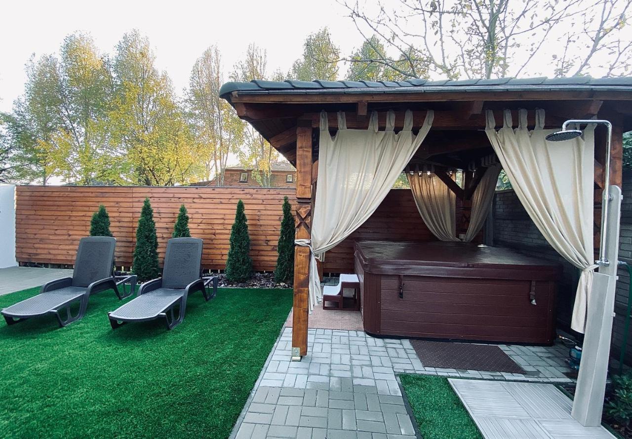 Hotel Lotus Hermina-major Dış mekan fotoğraf