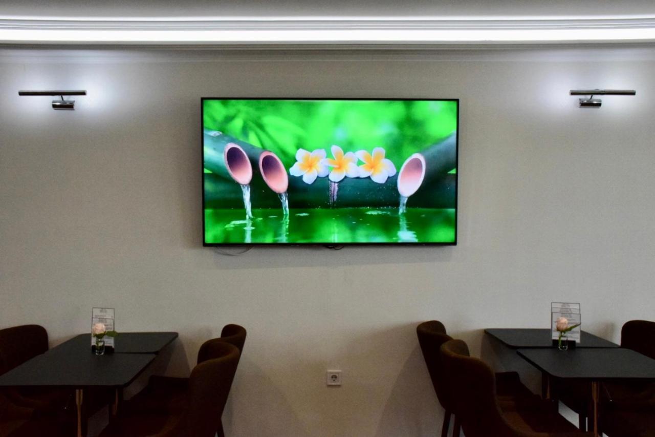 Hotel Lotus Hermina-major Dış mekan fotoğraf