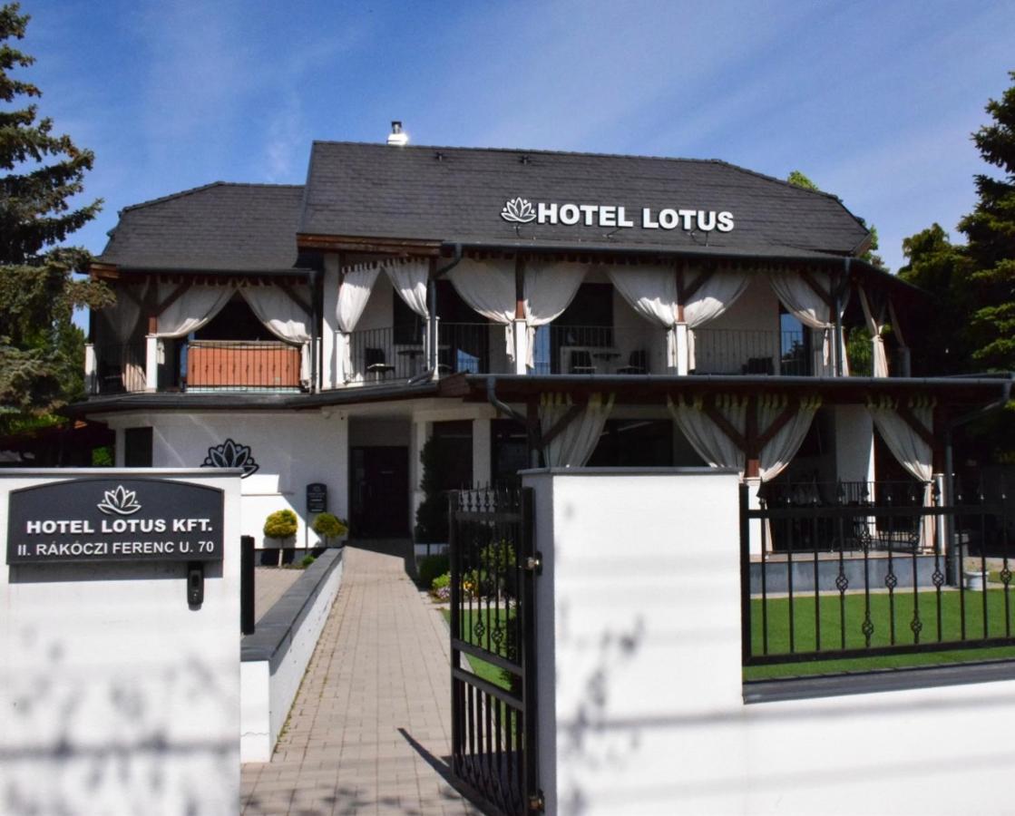 Hotel Lotus Hermina-major Dış mekan fotoğraf